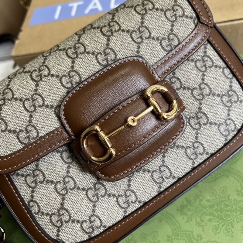 Gvc*1 horsebit bags
